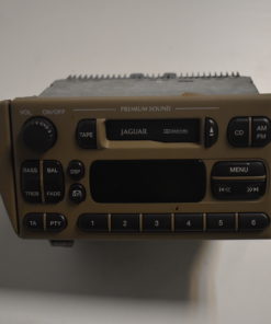 Radio/cassettespeler (XR8F-18K876-BFAEK) voor Jaguar S-Type, bouwjaar: '99 - '02