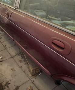 Deur rood links/rechts achter XJ 300