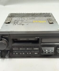 Radio cassette speler XJ40